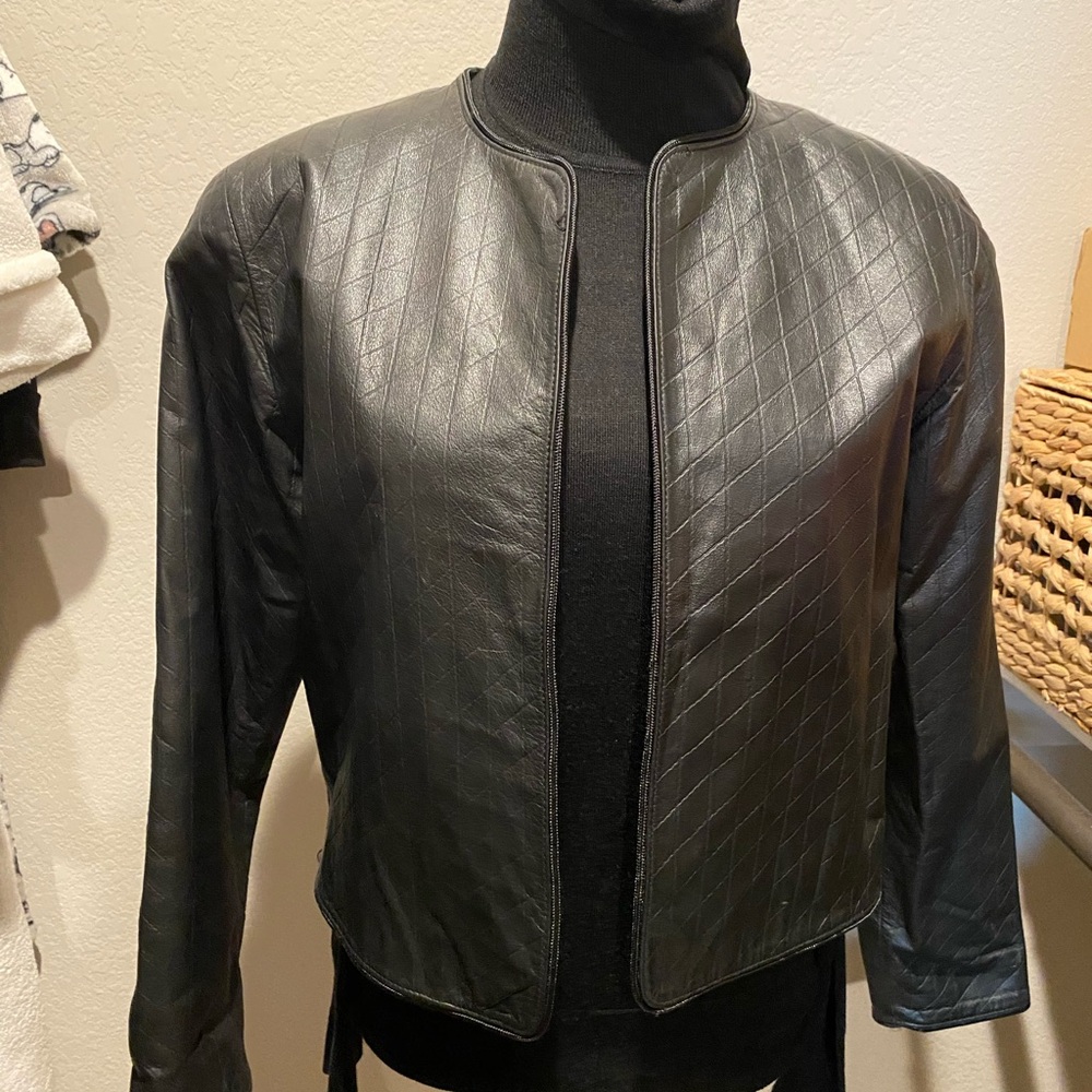 Elegant Black Leather Jacket
